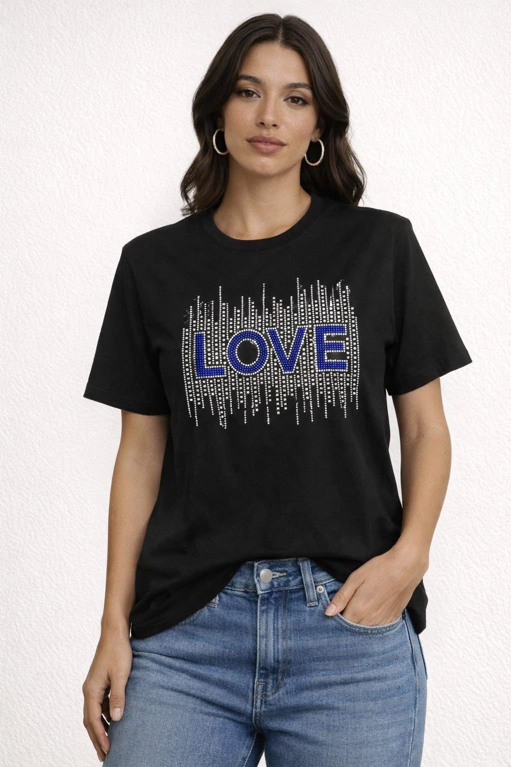 “LOVE” blue detail
