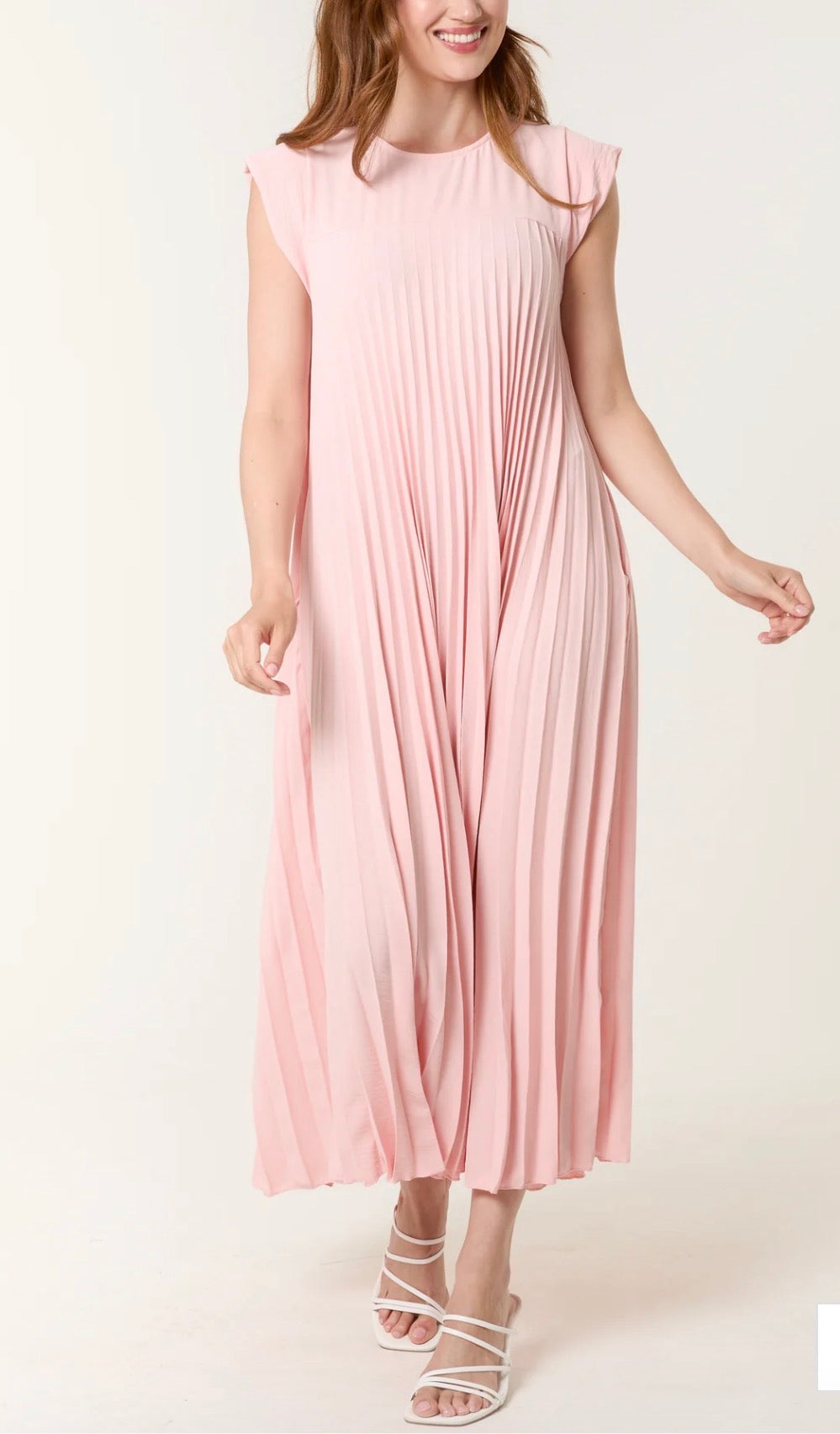 Aria - CAP SLEEVE PLEATED MAXI DRESS