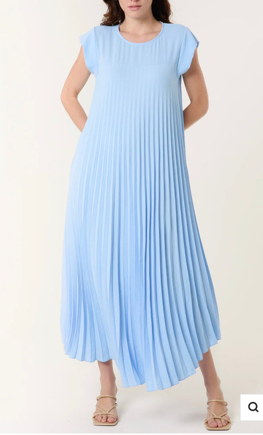 Aria - CAP SLEEVE PLEATED MAXI DRESS