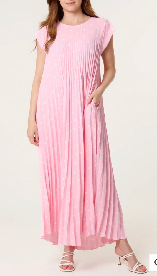 Isla - POLKA DOT CAP SLEEVE PLEATED DRESS