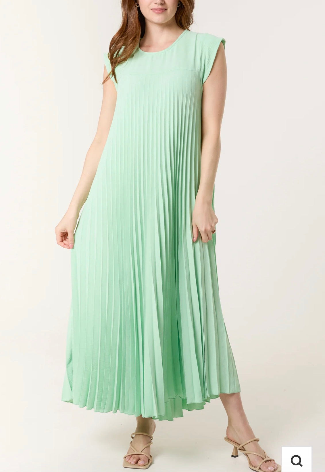 Aria - CAP SLEEVE PLEATED MAXI DRESS
