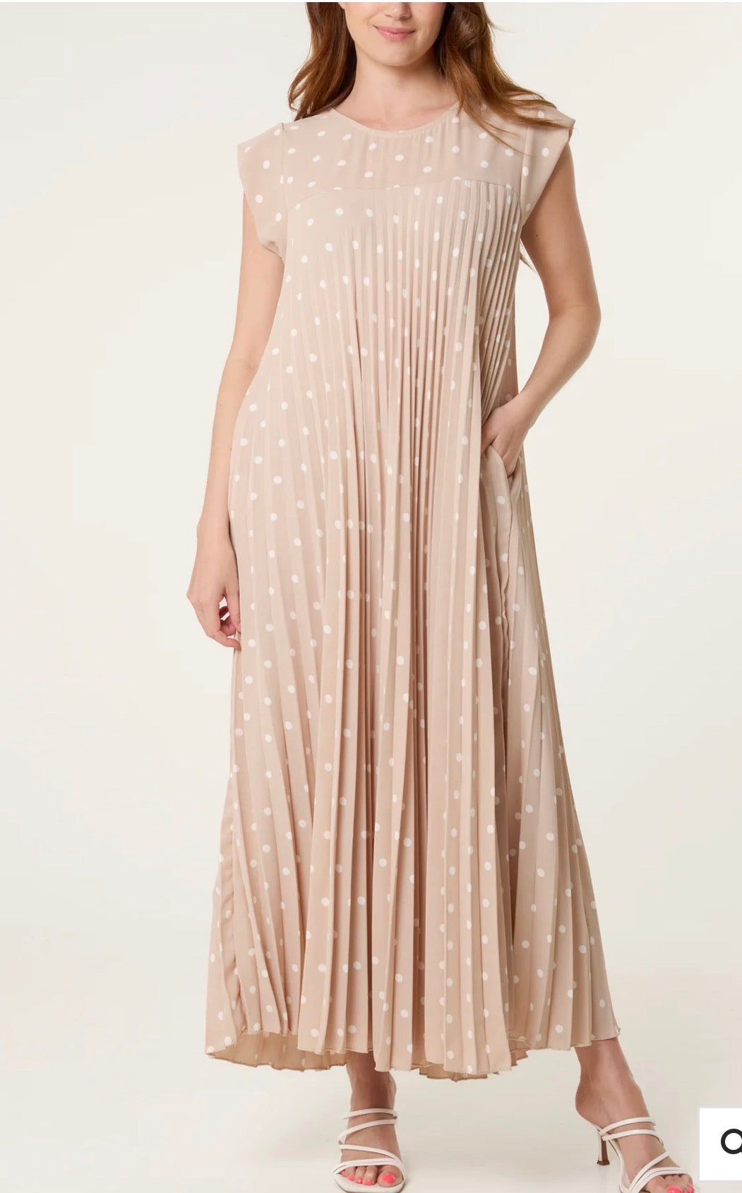 Isla - POLKA DOT CAP SLEEVE PLEATED DRESS