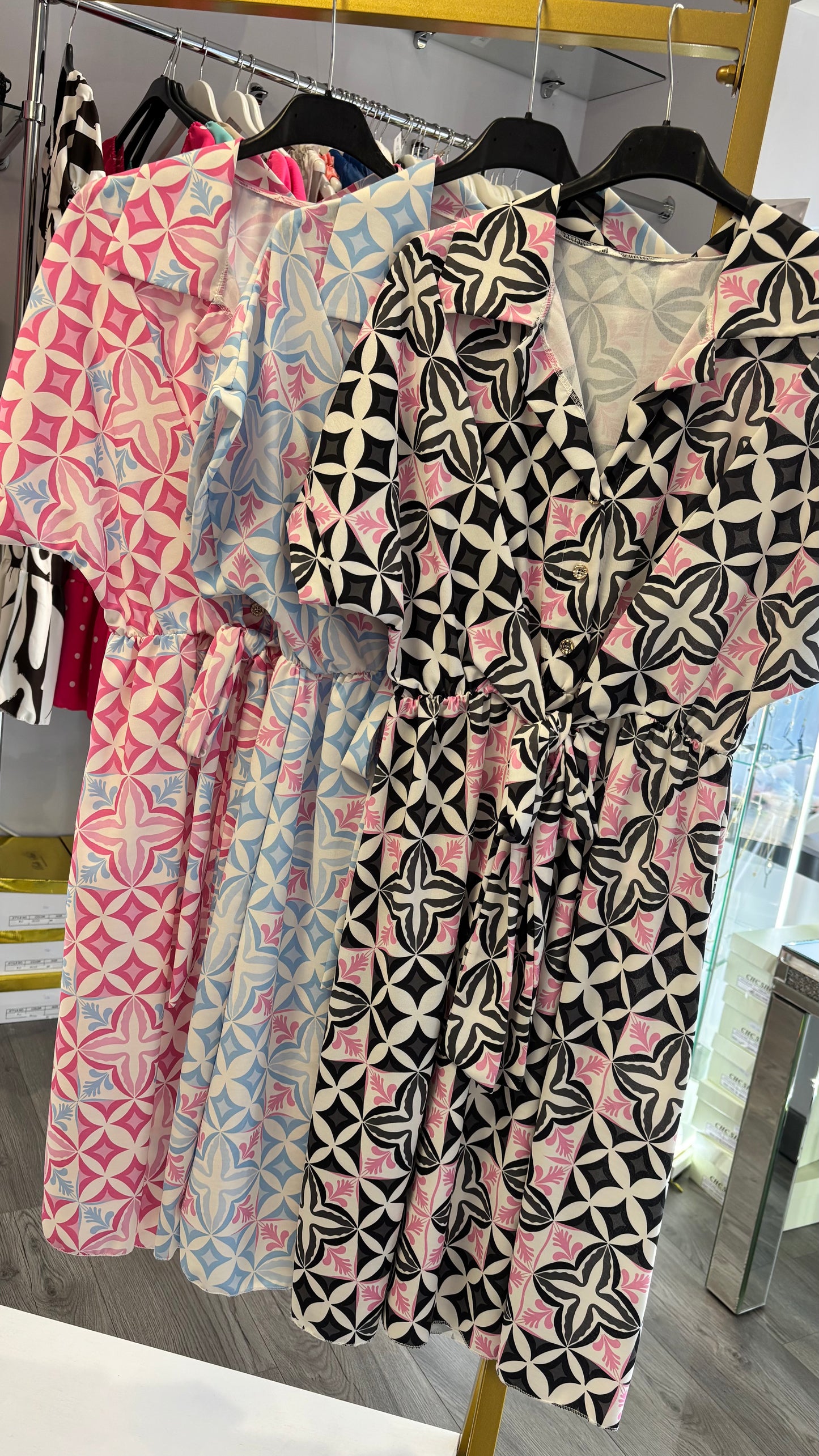 Arla - tie detail shirt dress